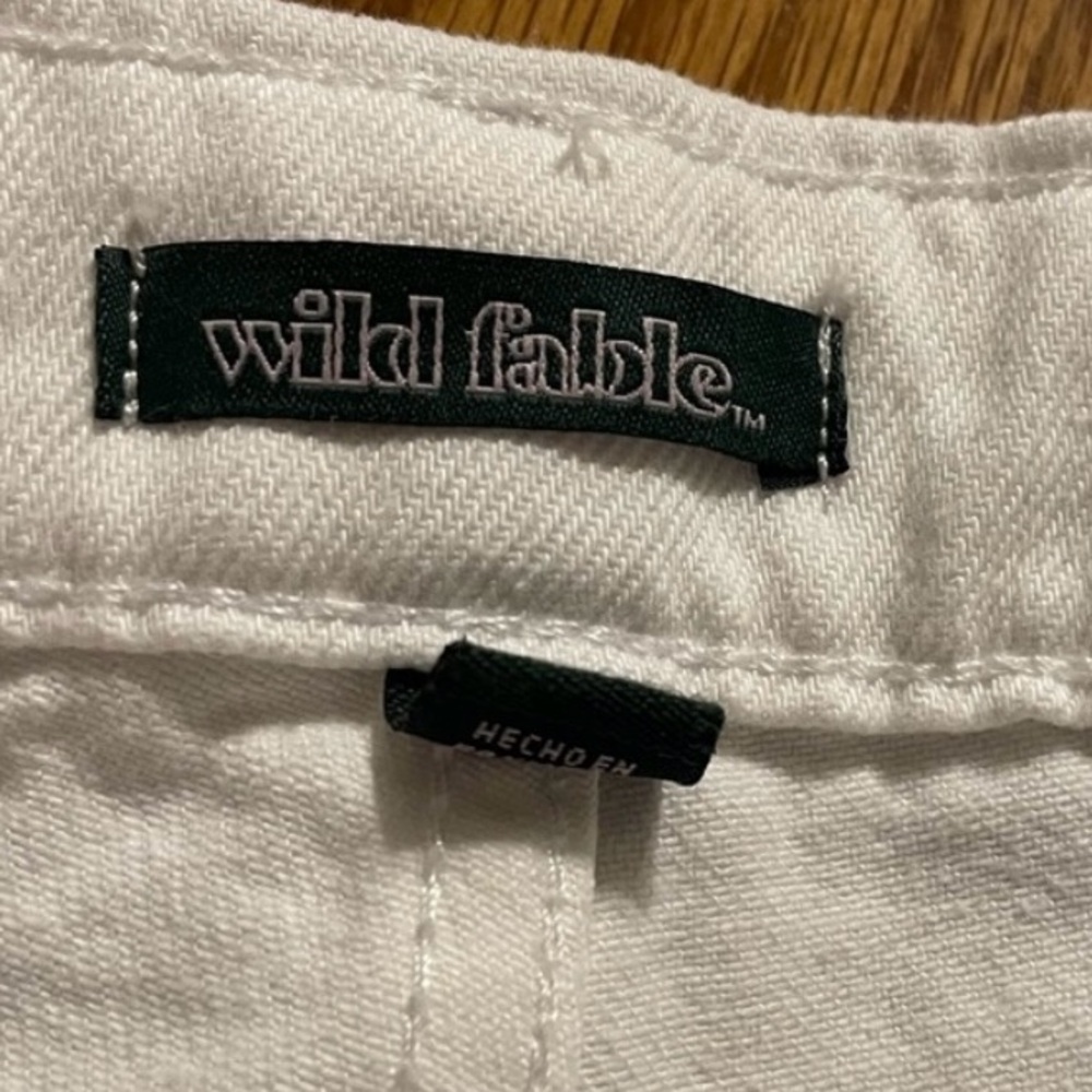 NWTS Wild Fable High Rise White Mom Shorts - Picture 8 of 9